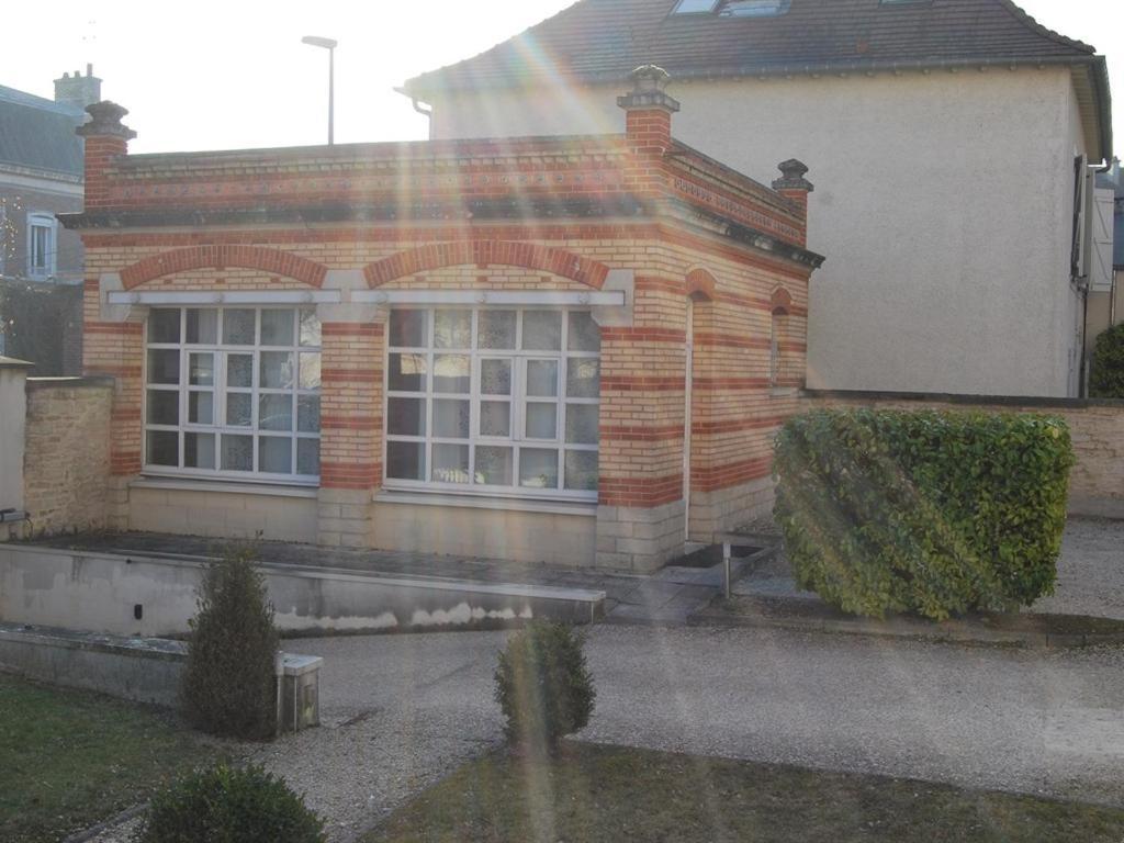 Gite La Tour Boileau Troyes Exteriör bild